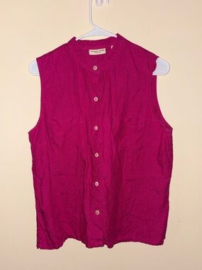 Amanda Smith Linen Shell in Vibrant Fuchsia